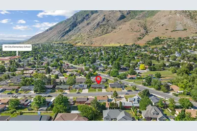 1185 E Hillcrest Dr, Springville, UT 84663 - Photo 31