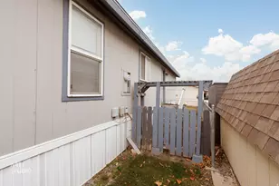 1025 N 300 W, Springville, UT 84663 - Photo 27