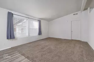 1025 N 300 W, Springville, UT 84663 - Photo 23