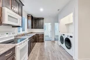 583 E Parker Pl, Vineyard, UT 84059 - Photo 35