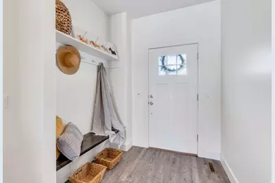 583 E Parker Pl, Vineyard, UT 84059 - Photo 5