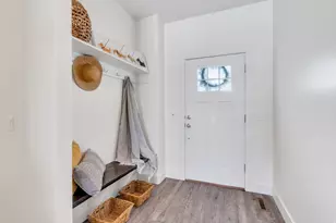 583 E Parker Pl, Vineyard, UT 84059 - Photo 5