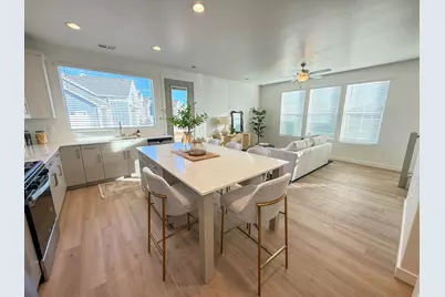 3672 S 4525 W #101, West Haven, UT 84401 - Photo 9