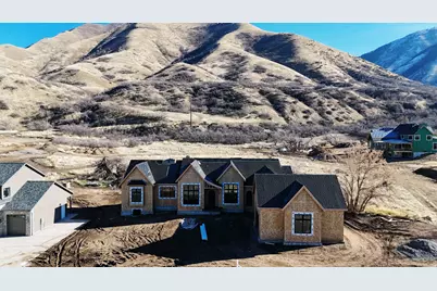 702 N 2000 E #305, Mapleton, UT 84664 - Photo 3