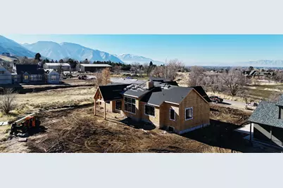 702 N 2000 E #305, Mapleton, UT 84664 - Photo 5