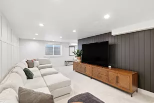 383 S 950 W, Layton, UT 84041 - Photo 23