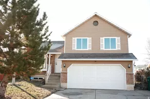 1012 W 2525 N, Layton, UT 84041 - Photo 1