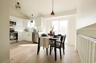 1012 W 2525 N, Layton, UT 84041 - Photo 5