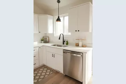 1012 W 2525 N, Layton, UT 84041 - Photo 31