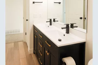 1012 W 2525 N, Layton, UT 84041 - Photo 19