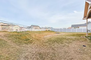 3942 N 2650 W, Farr West, UT 84404 - Photo 41