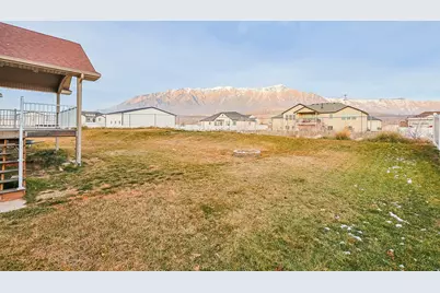 3942 N 2650 W, Farr West, UT 84404 - Photo 37
