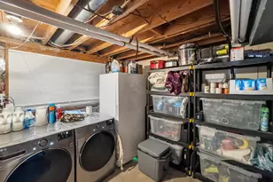 3705 S 2025 W, Roy, UT 84067 - Photo 23