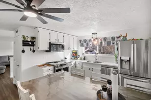 3705 S 2025 W, Roy, UT 84067 - Photo 5