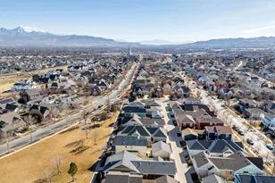 10774 S Navarro Way, South Jordan, UT 84095 - Photo 49