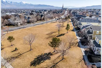 10774 S Navarro Way, South Jordan, UT 84095 - Photo 43