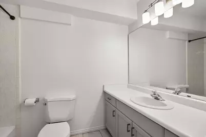 9153 S Jefferson Pl, Sandy, UT 84070 - Photo 9