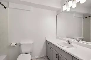 9153 S Jefferson Pl, Sandy, UT 84070 - Photo 9