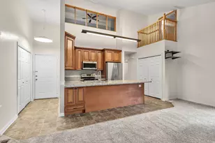 9153 S Jefferson Pl, Sandy, UT 84070 - Photo 19