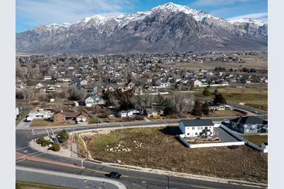 641 W Elberta Dr #1, Pleasant View, UT 84414 - Photo 3