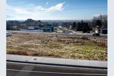 641 W Elberta Dr #1, Pleasant View, UT 84414 - Photo 11