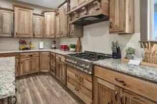 3736 W Hammon Ln S, Syracuse, UT 84075 - Photo 21