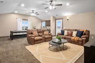 3736 W Hammon Ln S, Syracuse, UT 84075 - Photo 47