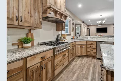 3736 W Hammon Ln S, Syracuse, UT 84075 - Photo 23