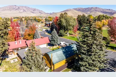 237 S 7400 E, Huntsville, UT 84317 - Photo 5