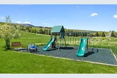 657 N Lochwood Vw #85, Garden City, UT 84028 - Photo 7