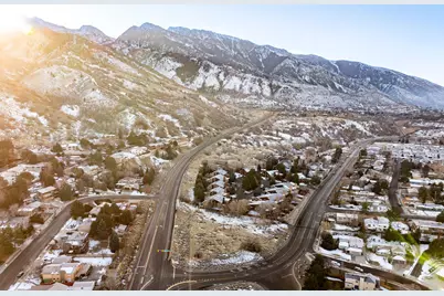 8955 S Wasatch Blvd, Sandy, UT 84093 - Photo 23