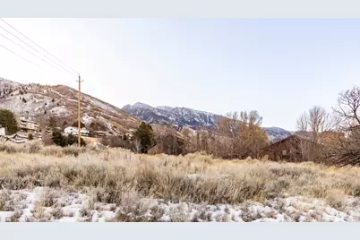 8955 S Wasatch Blvd, Sandy, UT 84093 - Photo 9