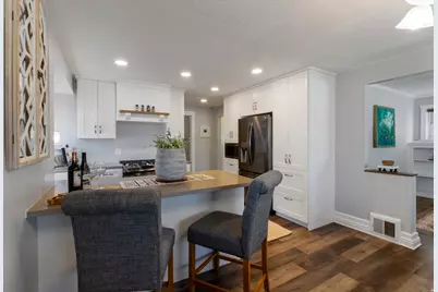 208 E 1700 S, Salt Lake City, UT 84115 - Photo 5