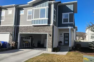 7129 N Mountain Field Dr, Eagle Mountain, UT 84005 - Photo 3