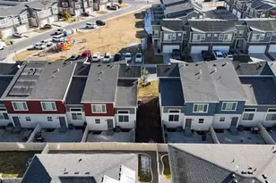 7129 N Mountain Field Dr, Eagle Mountain, UT 84005 - Photo 33