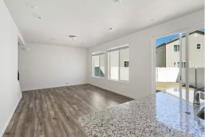 435 E Kanab Creek Dr #211, Saratoga Springs, UT 84045 - Photo 5