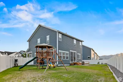 683 E Verdant Dr, Eagle Mountain, UT 84005 - Photo 23