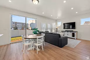 683 E Verdant Dr, Eagle Mountain, UT 84005 - Photo 3