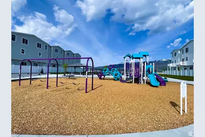 683 E Verdant Dr, Eagle Mountain, UT 84005 - Photo 25