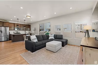 683 E Verdant Dr, Eagle Mountain, UT 84005 - Photo 5