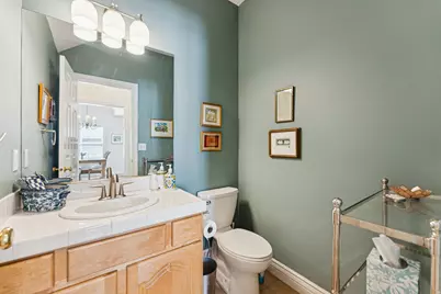 464 N D St E, Salt Lake City, UT 84103 - Photo 13