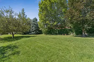 464 N D St E, Salt Lake City, UT 84103 - Photo 27