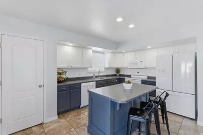 427 W Cinnamon Cir, Saratoga Springs, UT 84045 - Photo 15