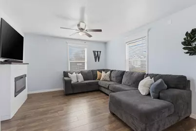 427 W Cinnamon Cir, Saratoga Springs, UT 84045 - Photo 7