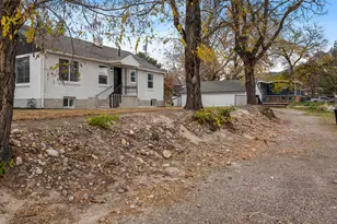 5245 S 900 E, Murray, UT 84117 - Photo 35