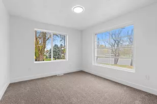 5245 S 900 E, Murray, UT 84117 - Photo 9