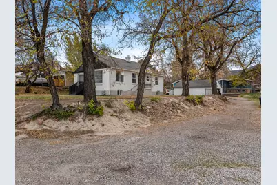 5245 S 900 E, Murray, UT 84117 - Photo 33