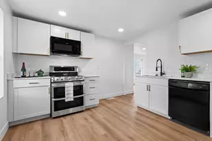 5245 S 900 E, Murray, UT 84117 - Photo 11