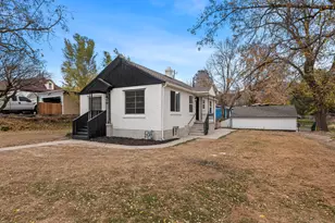 5245 S 900 E, Murray, UT 84117 - Photo 1