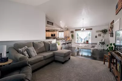 45 N Center St, Hyrum, UT 84319 - Photo 3